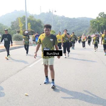 Runner Photo 6934432