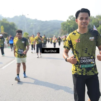 Runner Photo 6934434