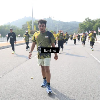 Runner Photo 6934439