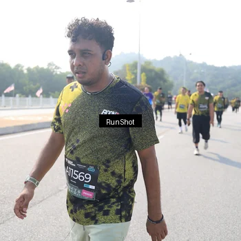 Runner Photo 6934444
