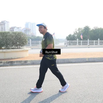 Runner Photo 6934454