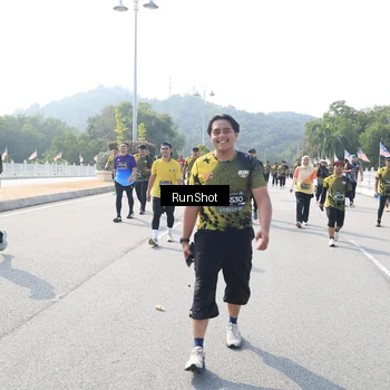 Runner Photo 6934460