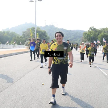 Runner Photo 6934461