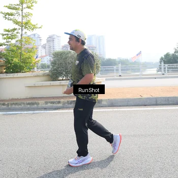 Runner Photo 6934463