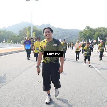 Runner Photo 6934465