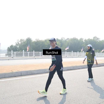 Runner Photo 6934473