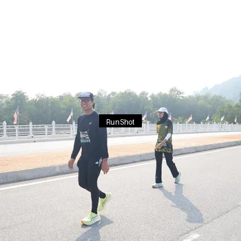 Runner Photo 6934480
