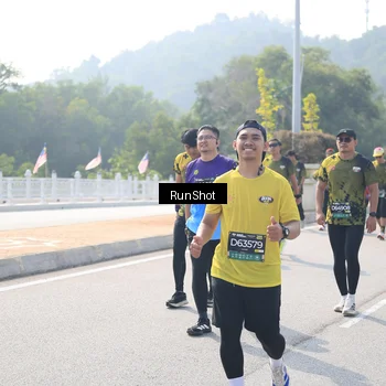 Runner Photo 6934483