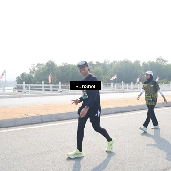 Runner Photo 6934487