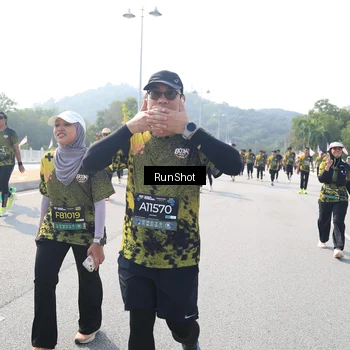 Runner Photo 6934510