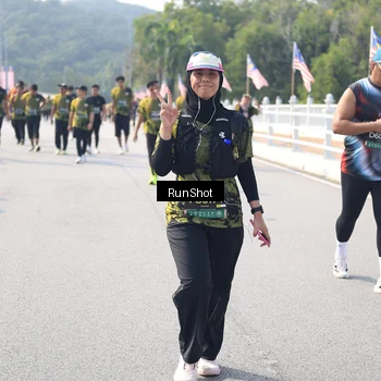 Runner Photo 6934522