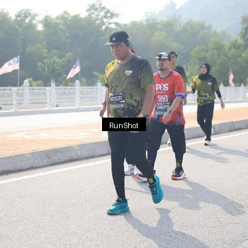 Runner Photo 6934535
