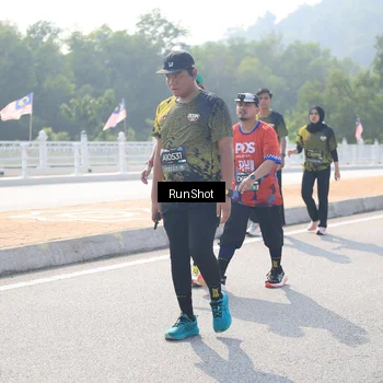 Runner Photo 6934536