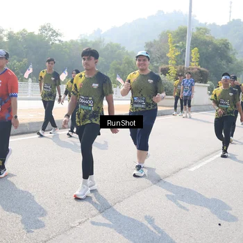 Runner Photo 6934545