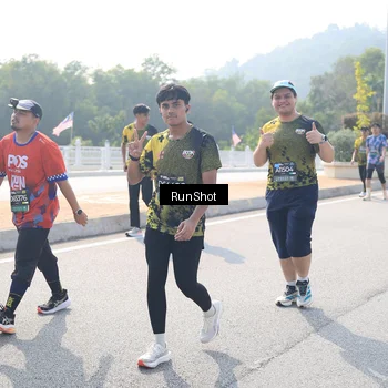 Runner Photo 6934549