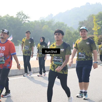 Runner Photo 6934550