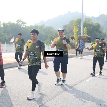 Runner Photo 6934553