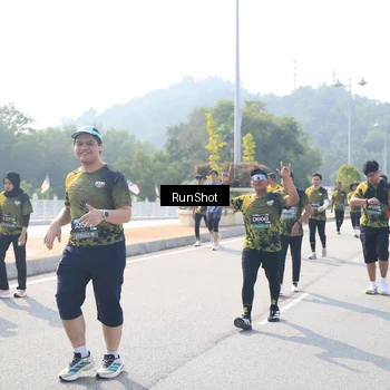 Runner Photo 6934555