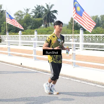 Runner Photo 6934567