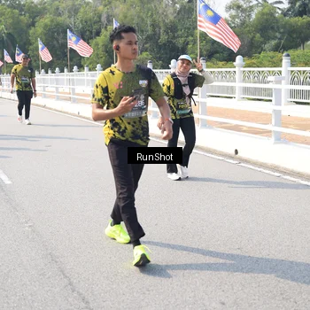 Runner Photo 6934571