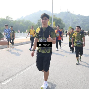 Runner Photo 6934611