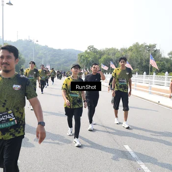 Runner Photo 6934625