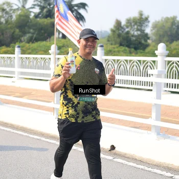 Runner Photo 6934636