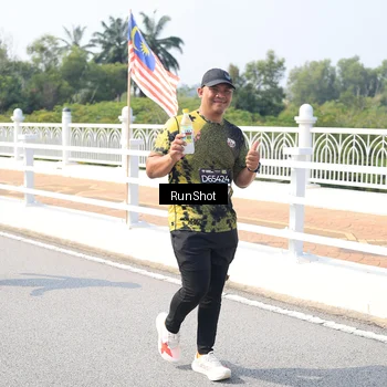 Runner Photo 6934639