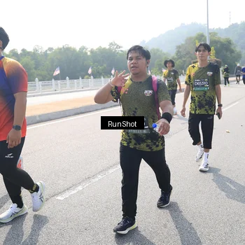 Runner Photo 6934644