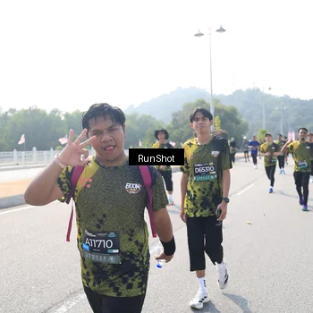 Runner Photo 6934652