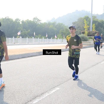 Runner Photo 6934667