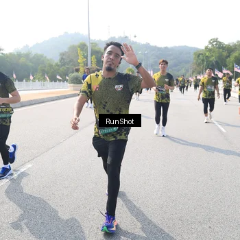 Runner Photo 6934668
