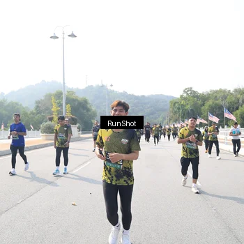 Runner Photo 6934676