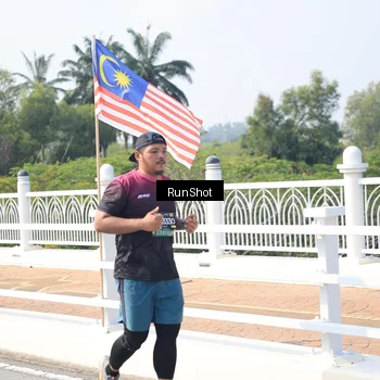 Runner Photo 6934702