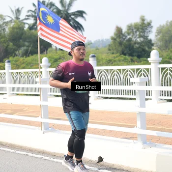 Runner Photo 6934704