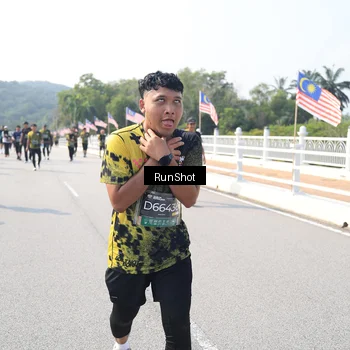 Runner Photo 6934720
