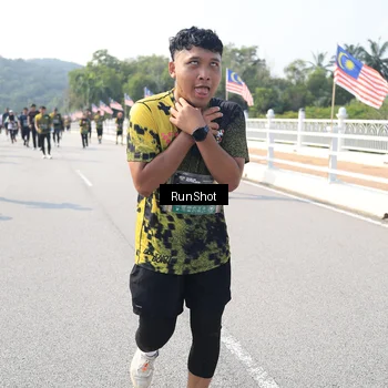 Runner Photo 6934723