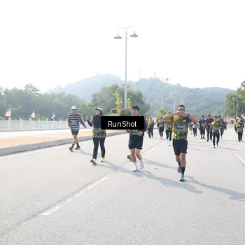 Runner Photo 6934724