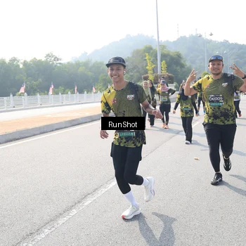 Runner Photo 6934763