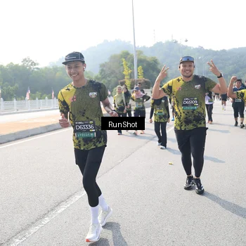 Runner Photo 6934765