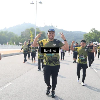 Runner Photo 6934766