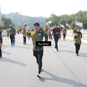 Runner Photo 6934774