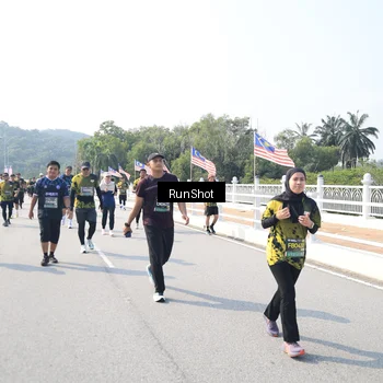 Runner Photo 6934787
