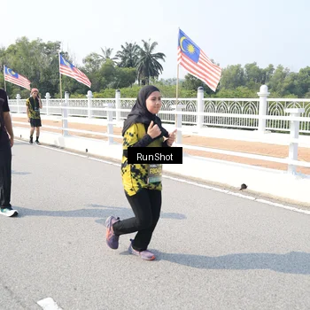 Runner Photo 6934791