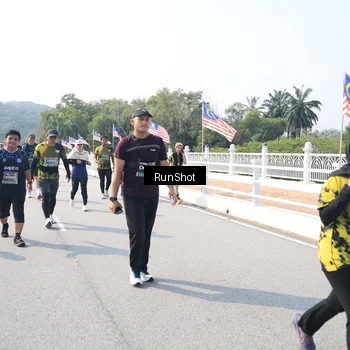 Runner Photo 6934792
