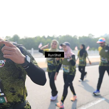 Runner Photo 6934807
