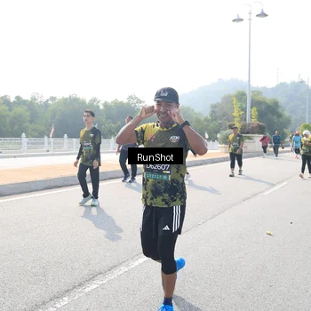 Runner Photo 6934831