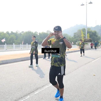 Runner Photo 6934833