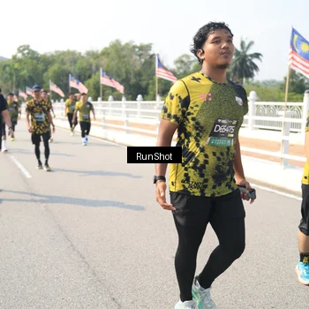 Runner Photo 6934855