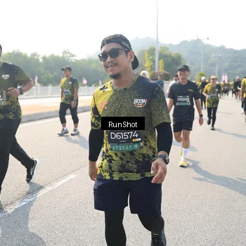 Runner Photo 6934864